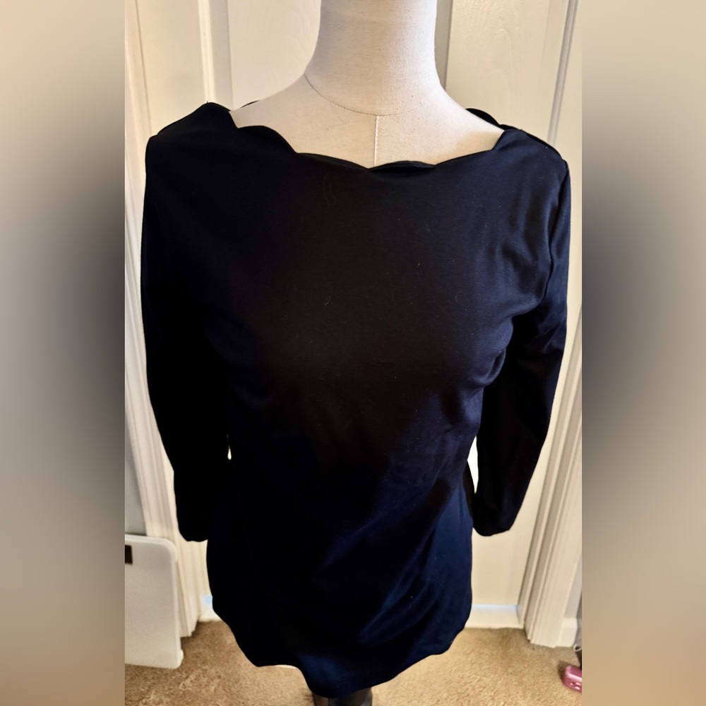 Stitch Fix 4Hawthorn black scalloped top L